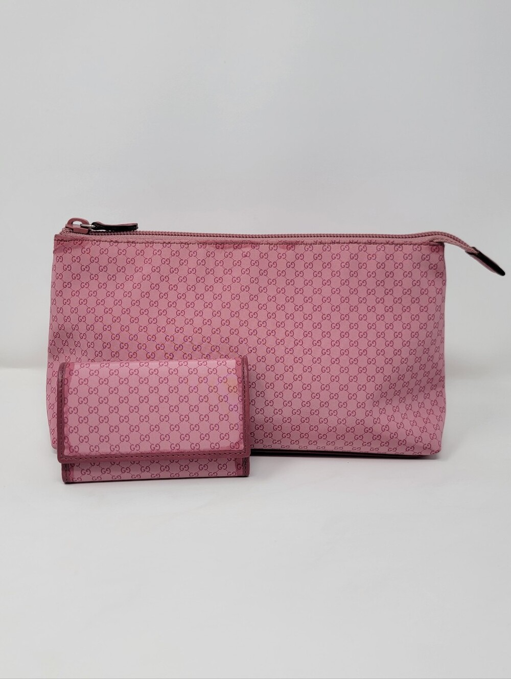 BUNDLE of 2 Gucci Microguccissima Cosmetic Case & Gucci 6 Keyring